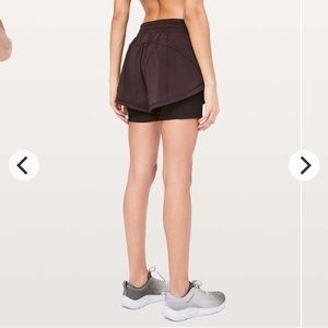 🍋Lululemon Squat Strong Mid Rise 4” Short🍋